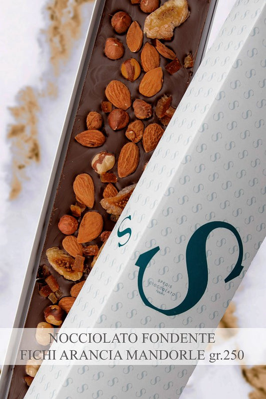 NOCCIOLATO FONDENTE FICHI, ARANCIA CANDITA E MANDORLE